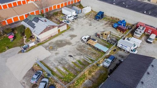 8634 120a St, Surrey, BC, V3W3P8 | Card Image