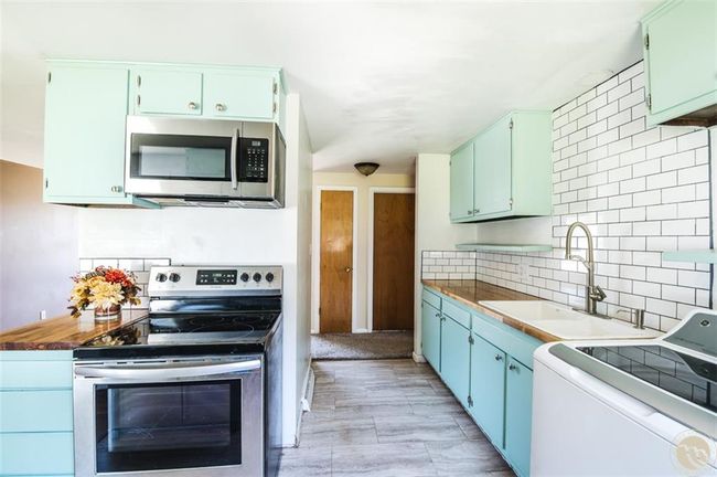 510 S 2 Nd St, House other with 3 bedrooms, 1 bathrooms and null parking in Bridger MT | Image 6