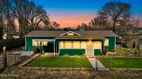 1920 E Grasshopper Ln, Chino Valley, AZ, 86323-6185 | Card Image