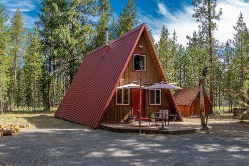 15635 6th St, La Pine, OR, 97739-9590 | Card Image