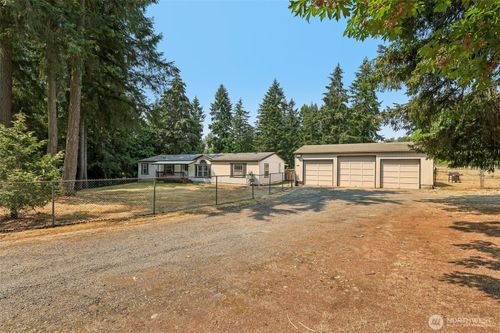 16627 230th Ave Se, Maple Valley, WA, 98038-7000 | Card Image