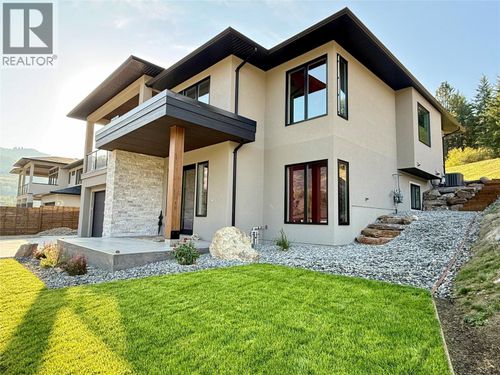 8781 Riverside Dr, Grand Forks, BC, V0H | Card Image