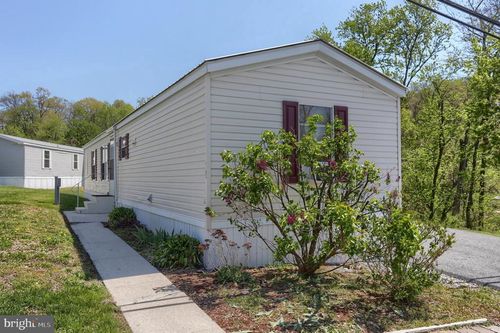 lot-12-472 S Lancaster St, Lebanon, PA, 17046-8033 | Card Image