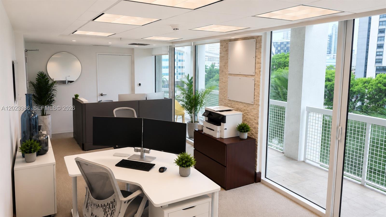 Commercial Sale in Miami 4