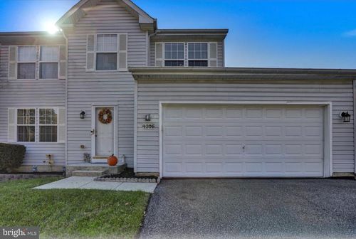 4305 Silver Spring Rd, PERRY HALL, MD, 21128-9656 | Card Image