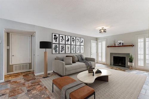 apt-367-10211 Sugar Branch Dr, Houston, TX, 77036-8310 | Card Image