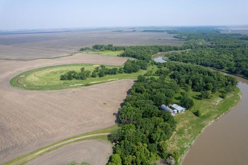 17371 22nd St Se, Argusville, ND, 58005-9795 | Card Image