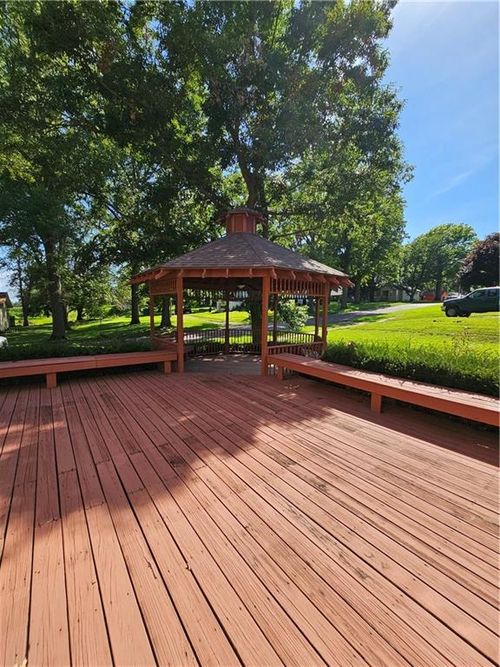 207 S Ives St, Highland, KS, 66035-4131 | Card Image