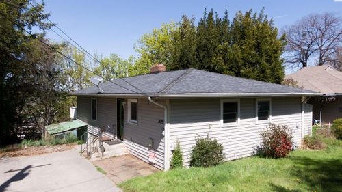 305 Se Jackson St, Pullman, WA, 99163-2509 | Card Image