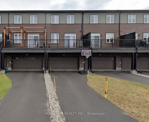 1061 Speedvale Crescent, Kanata, ON, K2T0P6 | Card Image