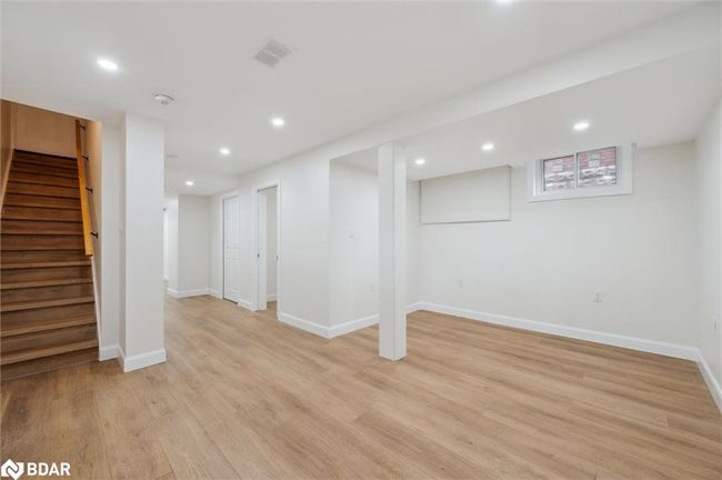 289 Houghton Ave S, House other with 3 bedrooms, 3 bathrooms and 5 parking in Hamilton ON | Image 30