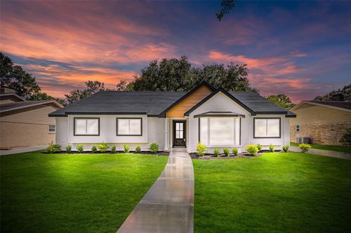 12451 Deep Spring Ln, Houston, TX, 77077-2925 | Card Image