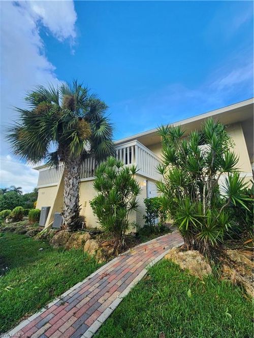 apt-120-925 Palm View Dr, NAPLES, FL, 34110-1274 | Card Image