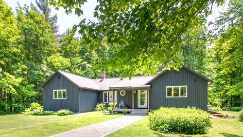 1017 Mayhew Rd, Jay, VT, 05859-9774 | Card Image