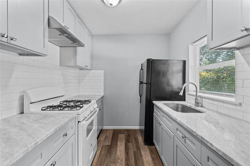 3-2324 Cedar Dr, La Marque, TX, 77568-3957 | Card Image
