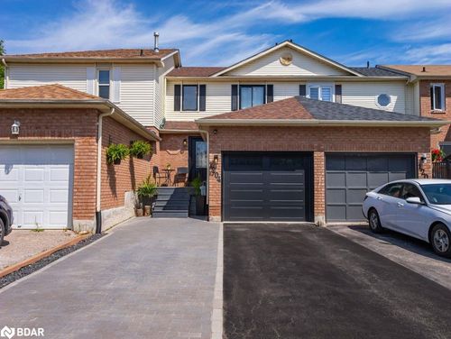 1204 Hill St, Innisfil, ON, L9S1X8 | Card Image