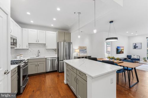 232-2200 N Westmoreland St, ARLINGTON, VA, 22213-1047 | Card Image