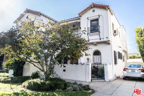 1211 S Hayworth Ave, LOS ANGELES, CA, 90035-2605 | Card Image