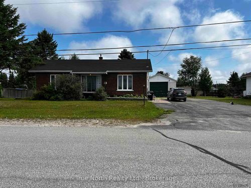 18 Municipale St, Val Rita, ON, P0L2G0 | Card Image
