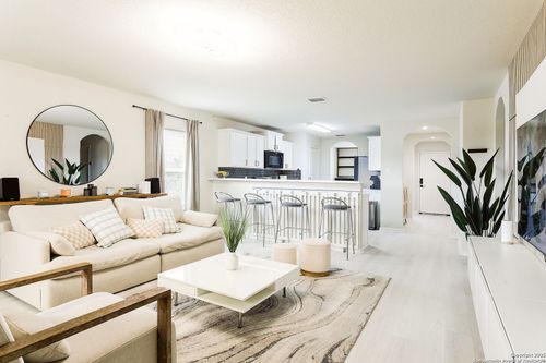 2930 Emery Fls, San Antonio, TX, 78222-4443 | Card Image