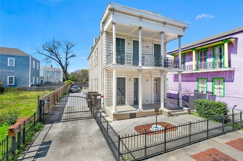 b-1423 N Claiborne Ave, New Orleans, LA, 70116-1810 | Card Image