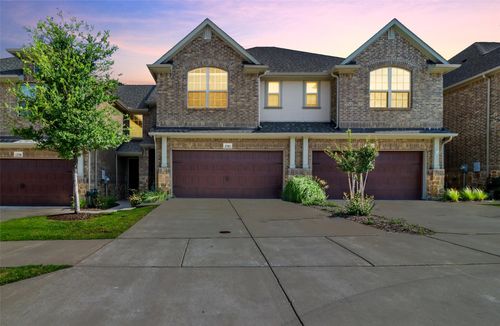 2745 Splendor Ln, Little Elm, TX, 75068-2810 | Card Image