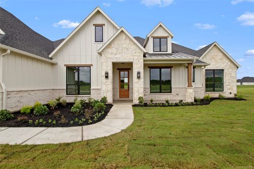 201 Olson Rd, Waxahachie, TX, 75167-1427 | Card Image
