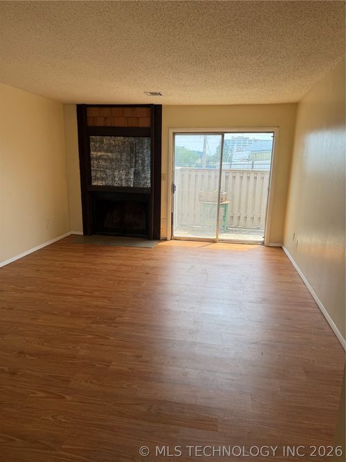 1204-6726 S Lewis Ave, Tulsa, OK, 74136-4041 | Card Image