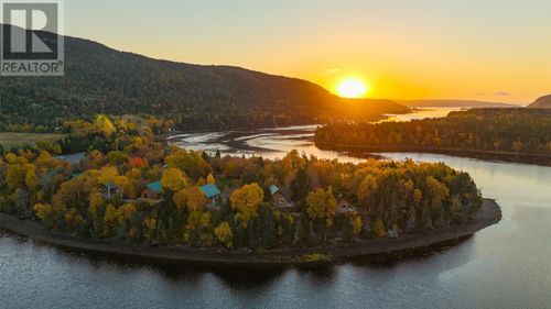 143 Seaview Drive, Swift Current, NL, A0E2W0 | Card Image