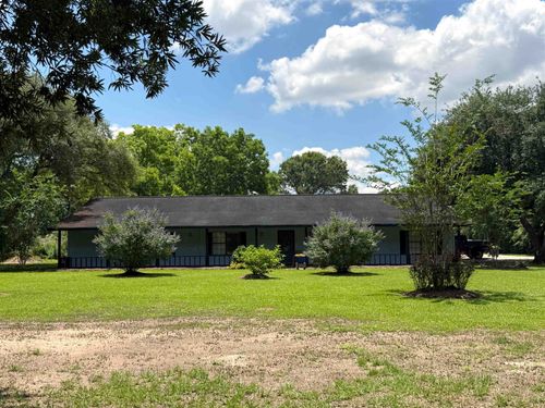15725 Old Sour Lake Rd, Beaumont, TX, 77713-3607 | Card Image