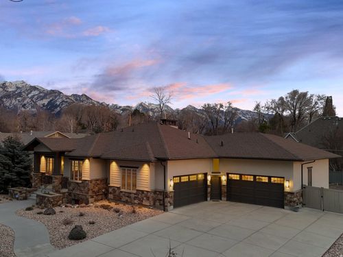 1932 Charleston Ln, Holladay, UT, 84121-1318 | Card Image