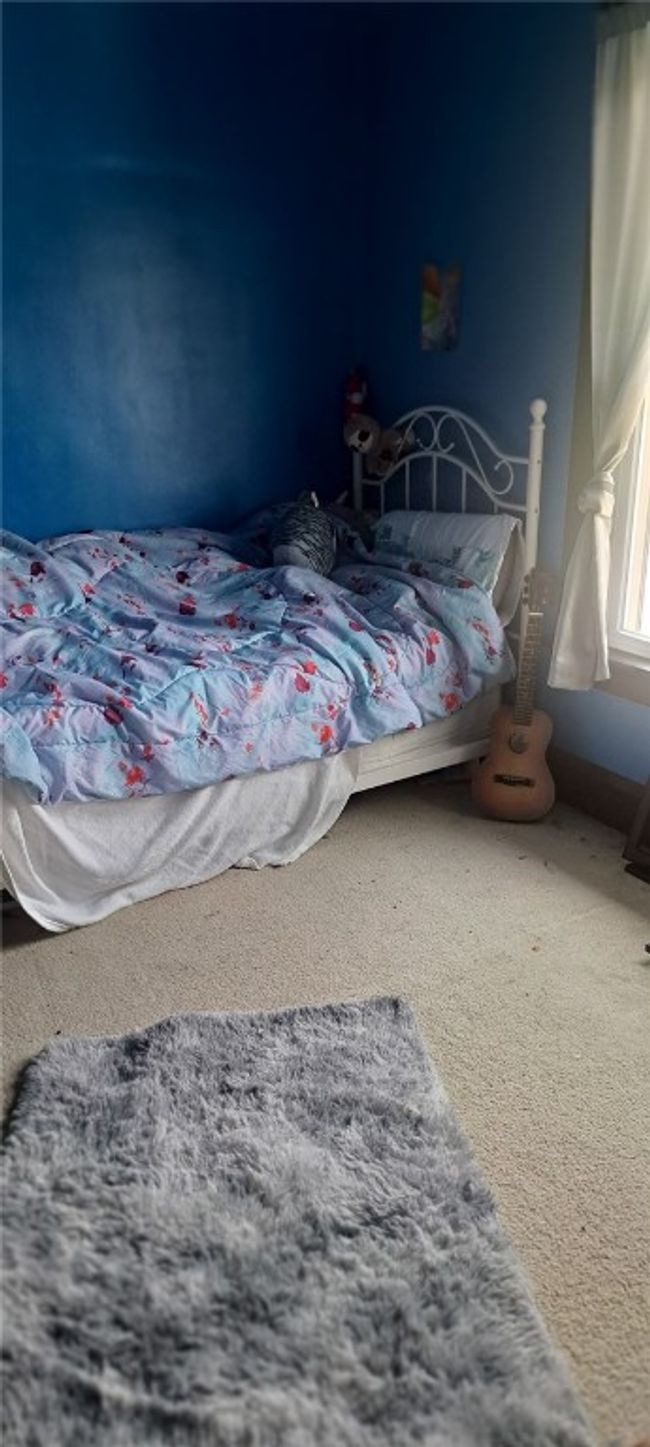 1017 Virginia St, House other with 4 bedrooms, 2 bathrooms and 3 parking in Jeannette PA | Image 18