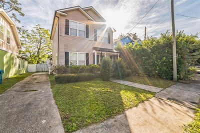 815 Mcfall Avenue, House other with 3 bedrooms, 2 bathrooms and null parking in Orlando FL | Image 2