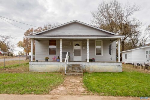 1001 Sterling Blvd, Sheffield, AL, 35660-4831 | Card Image