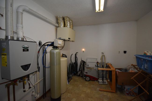 Utility Rm.JPG | Image 12