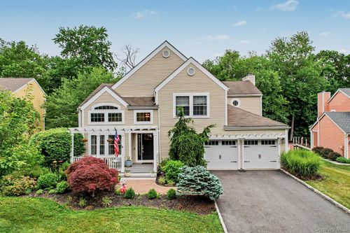 3114 High Ridge Rd, Yorktown Heights, NY, 10598-2829 | Card Image