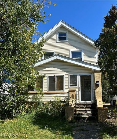 3549 E 118th St, Cleveland, OH, 44105-1863 | Card Image