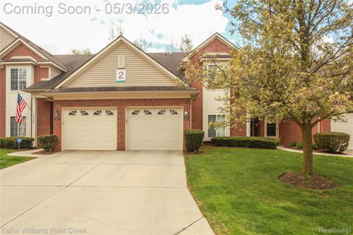 8-3546 Eagle Creek Dr, Shelby Township, MI, 48317-4739 | Card Image
