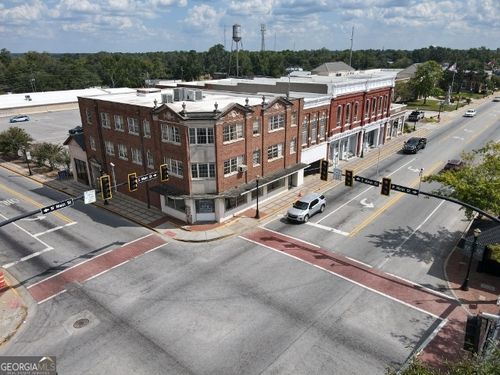 101 S Main St, swainsboro, GA, 30401-3655 | Card Image