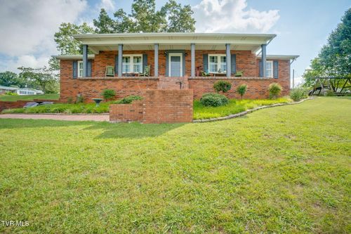 300 Sunrise Ave, Church Hill, TN, 37642-3116 | Card Image