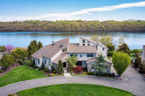 22 Fieldstone Ct, New City, NY, 10956-6856 | Card Image