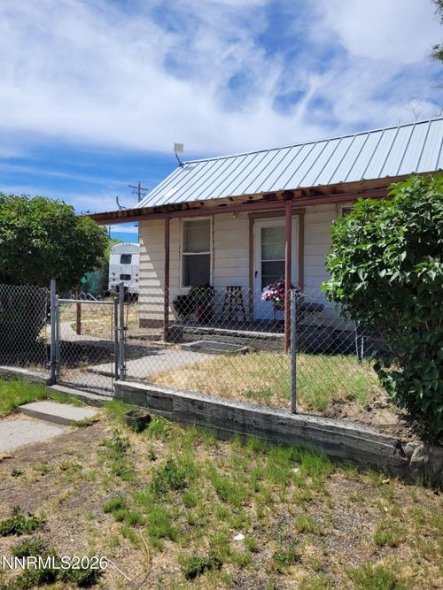 408 Monroe Street, Winnemucca, NV, 89445 | Card Image