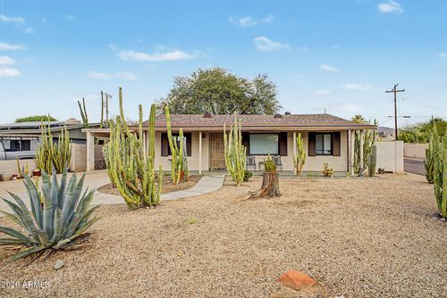 8103 N 11th St, Phoenix, AZ, 85020-3711 | Card Image