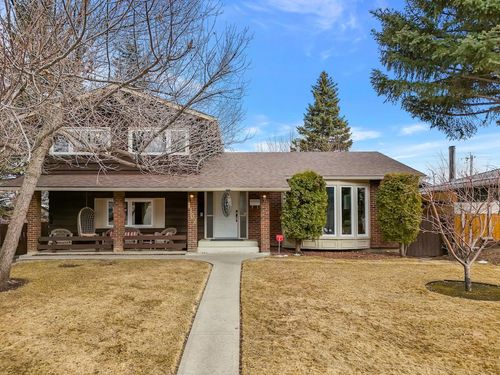 1102 Lake Christina Way Se, Calgary, AB, T2J2R3 | Card Image