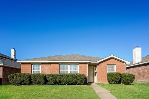 2447 Mallory Ln, Lancaster, TX, 75134-1976 | Card Image