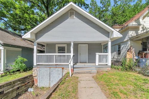 2432 Cypress Ave, Kansas City, MO, 64127-4529 | Card Image
