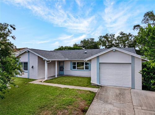 13004 Serpentine Dr, HUDSON, FL, 34667-2711 | Card Image