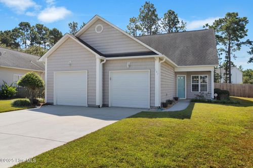 107 Mooney Ct, Hampstead, NC, 28443-3751 | Card Image