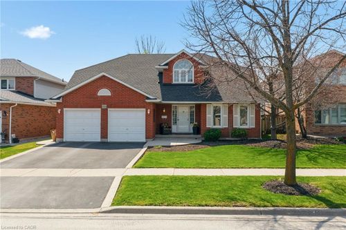 2416 Baxter Crescent, Burlington, ON, L7M4A1 | Card Image