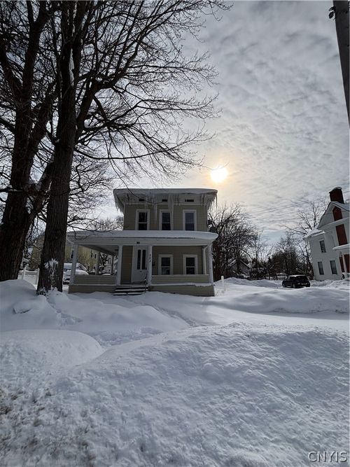 309 Mullin St, Watertown, NY, 13601-3607 | Card Image